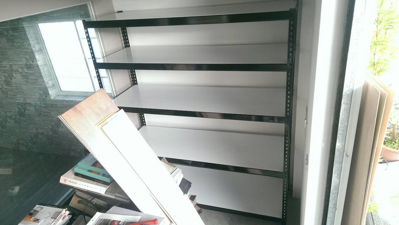 黑色烤漆免螺絲角鋼組合架