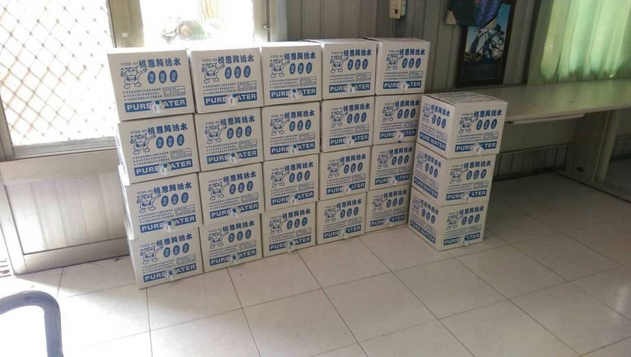 宅配價:20公升紙箱水160元含稅價