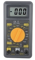數字型三用電表