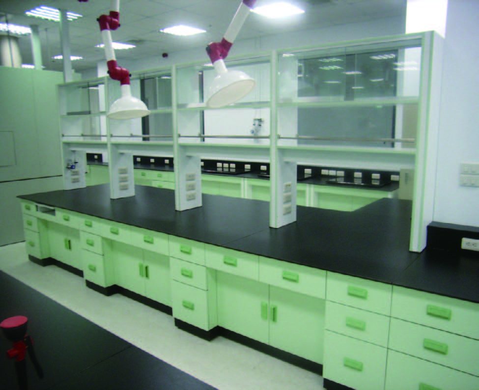 實驗室完工照