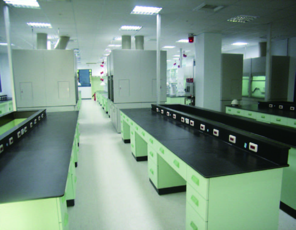 實驗室完工照