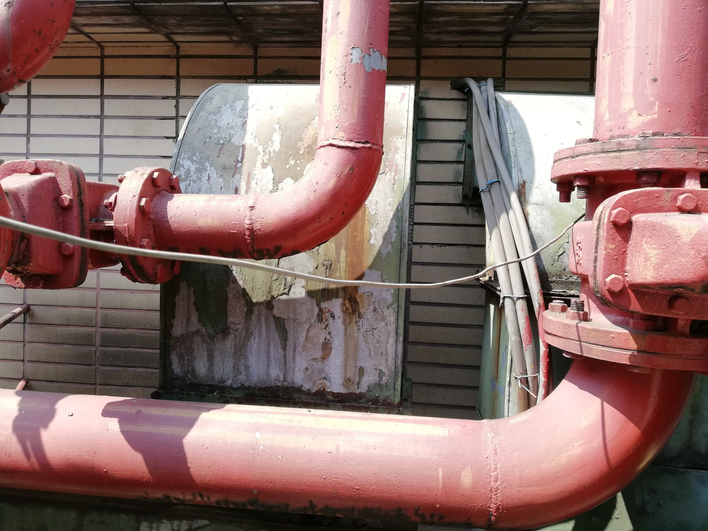 新北市中和住家社區-屋頂風車更新