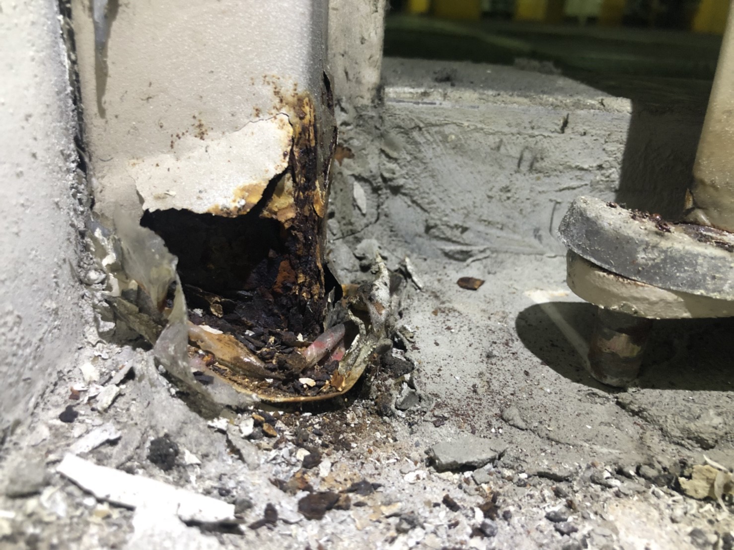 新北市中和區社區住家-安全門鏽蝕