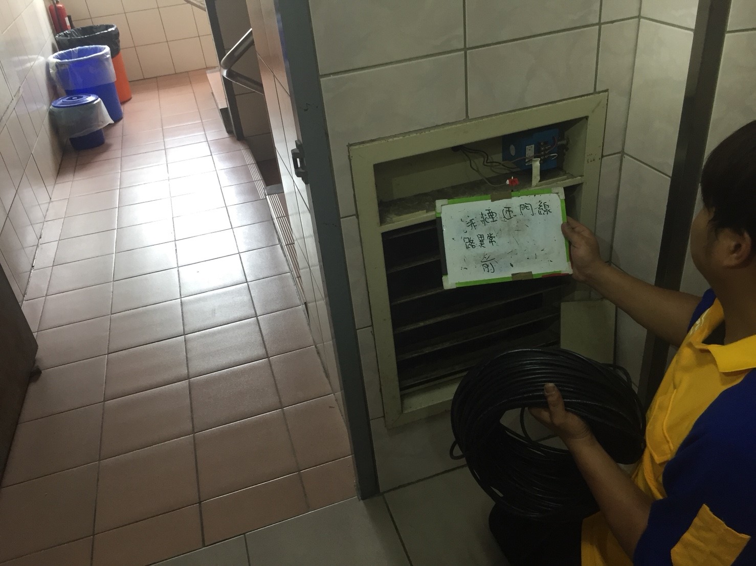 排煙閘門線路異常-新北市新店區社區大樓