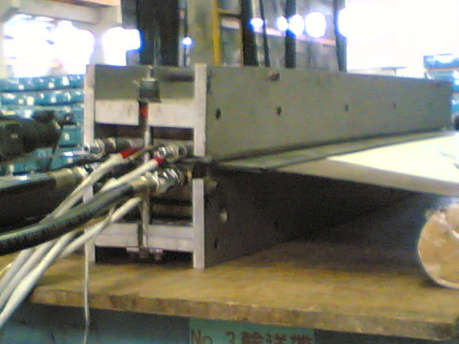 輸送皮帶熱壓機