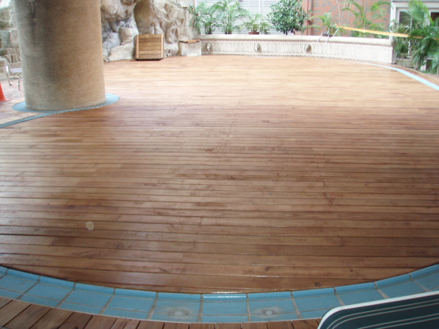 南方松地板完工