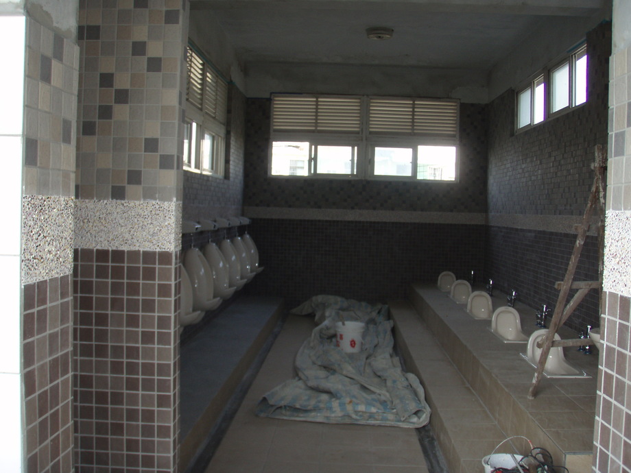 衛浴設備配置完成