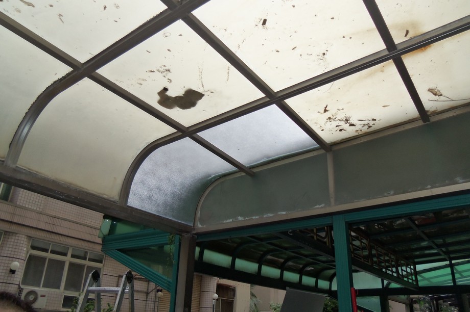採光罩修補,遮雨棚修復