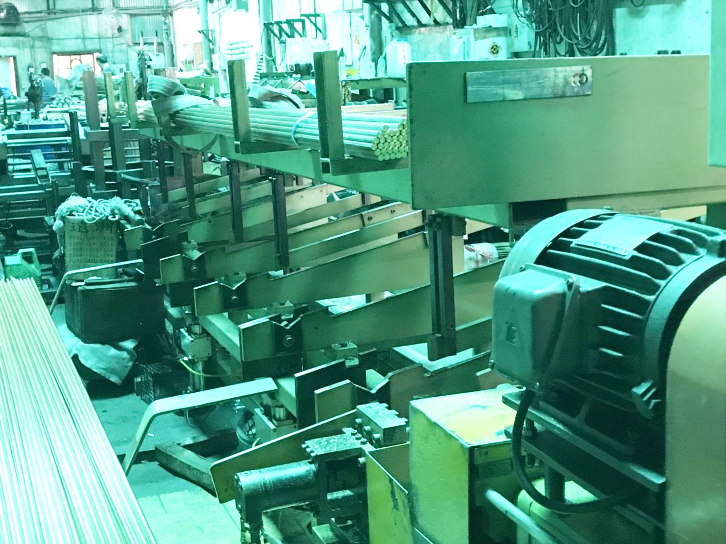 岱冠公司廠房設備照1