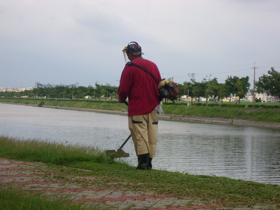台南除草工