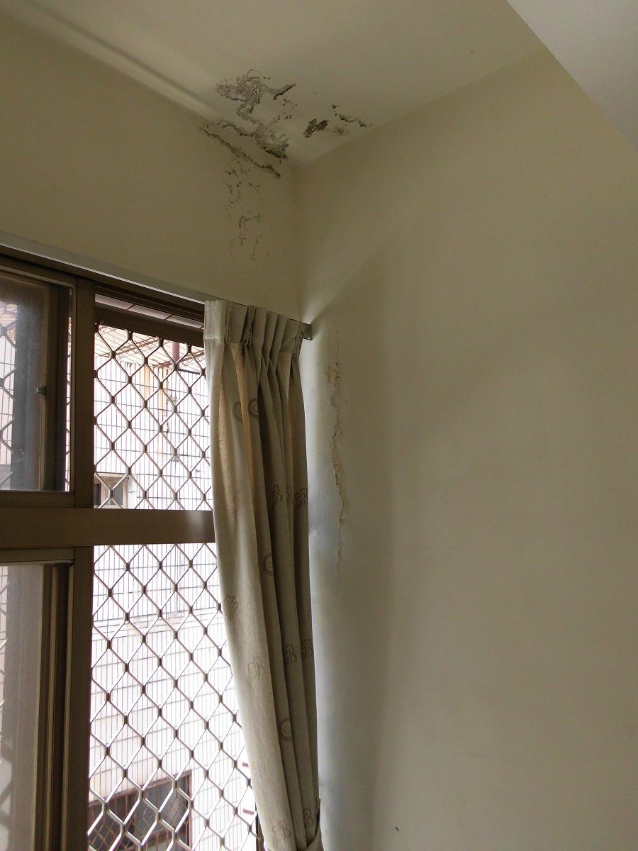 台南油漆工-壁癌處理前