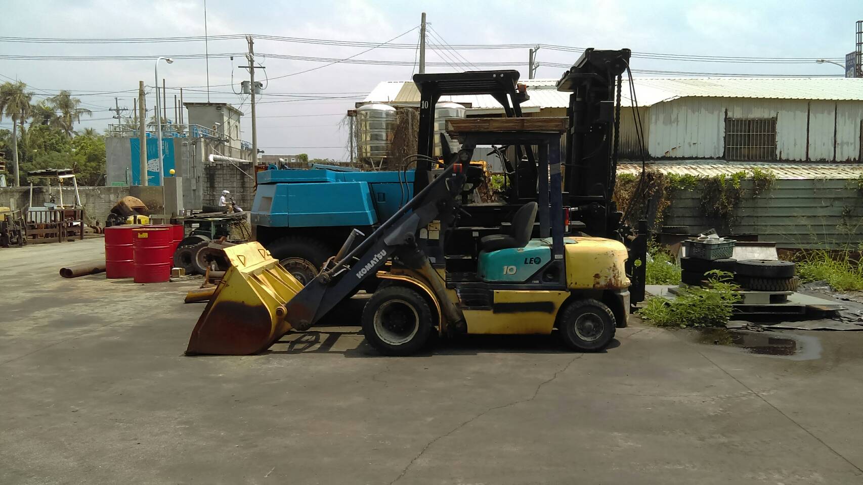 隆興堆高機材料行