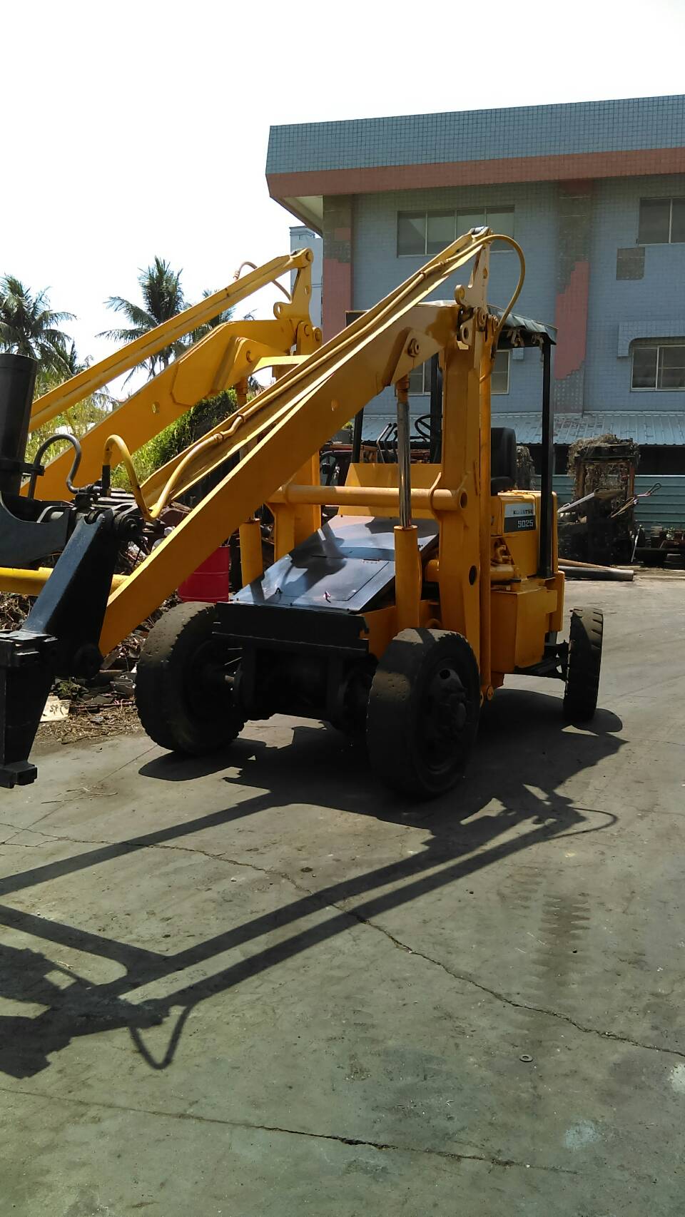 隆興堆高機材料行