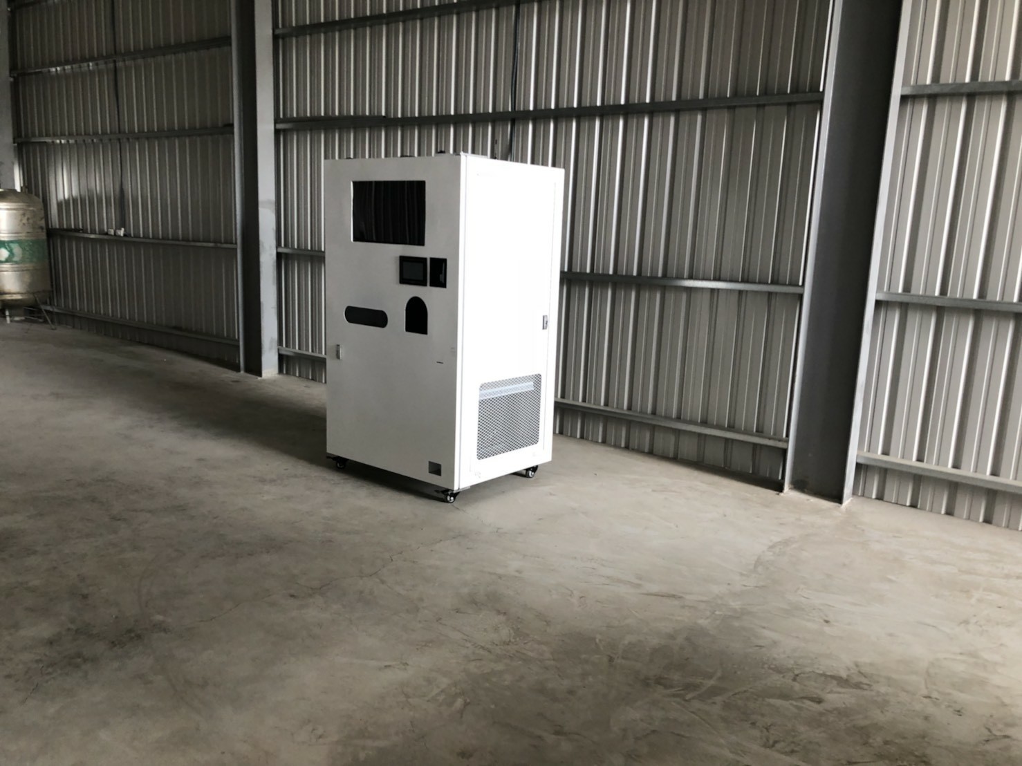 店面設備儀器原木桌搬運