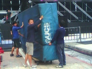 夢時代廣場跨年布置