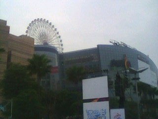 夢時代廣場跨年布置