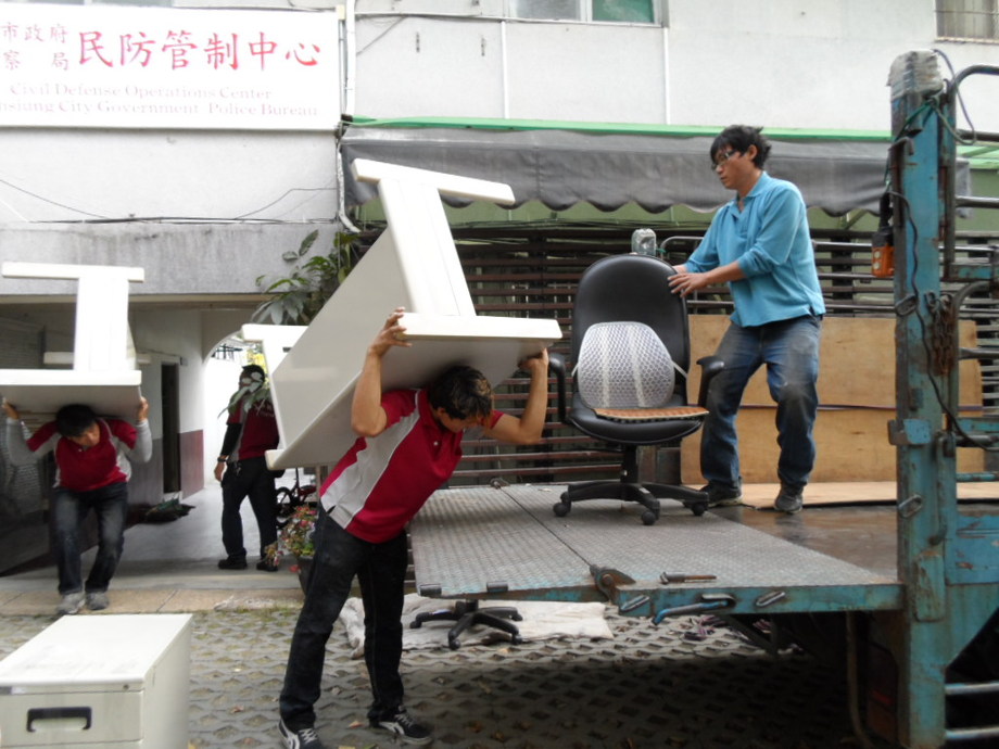 高雄防疫中心搬遷