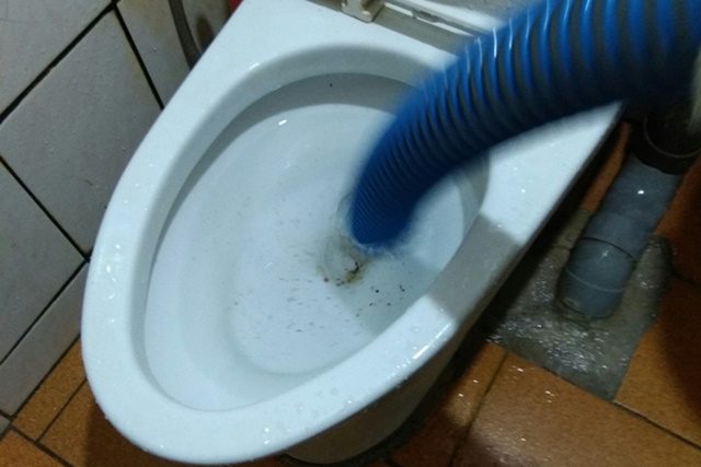 苗栗西湖通馬桶,疏通馬桶