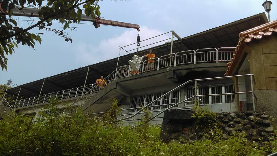 外雙溪山吊運玉神明