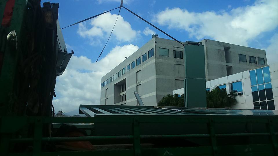 空服訓練館搬運