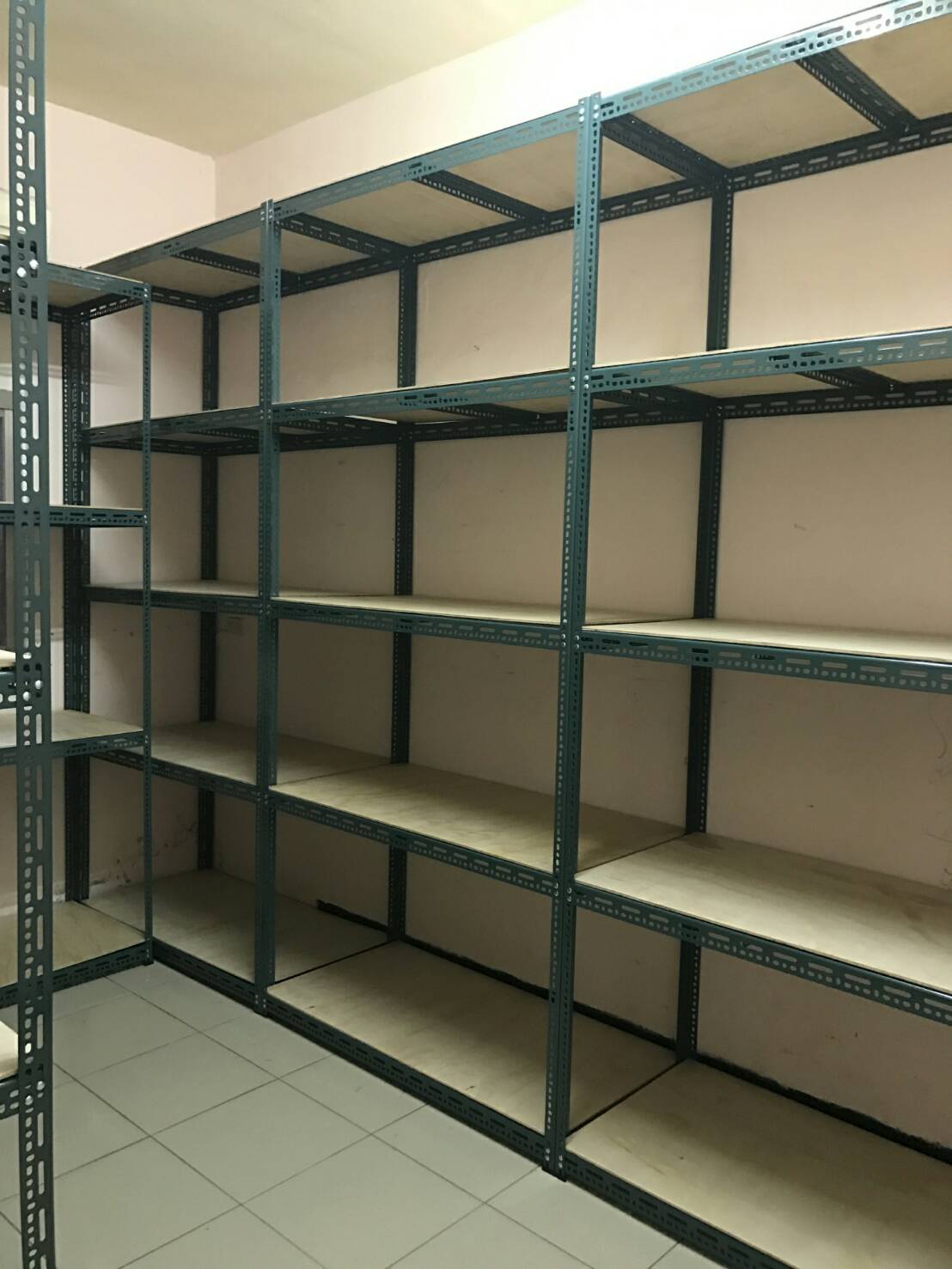 綠色萬能角鋼架