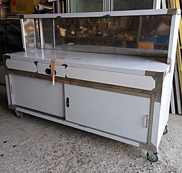 鴻翔冷凍餐飲設備料理台