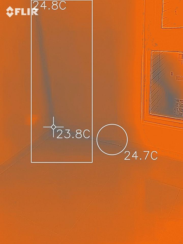 大樓新建案窗牆銜接梁柱含水