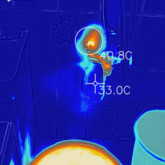 紅外線熱像儀檢測熱水管漏水處