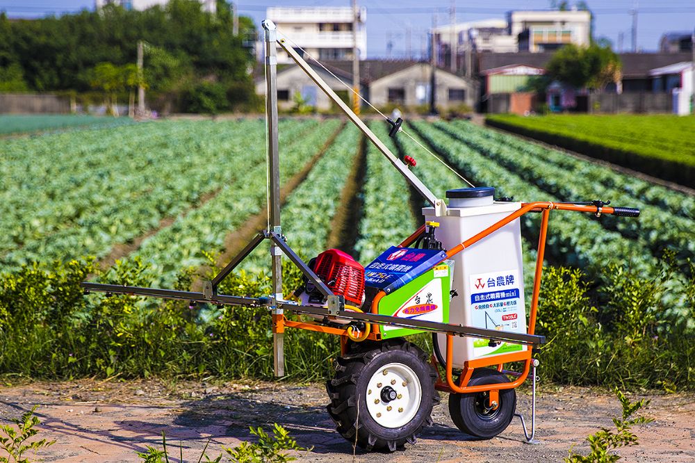 台灣農機行|自走式噴霧機mini