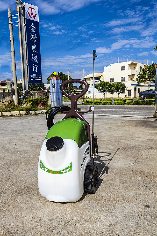 台灣農機行|手拉電動噴霧器