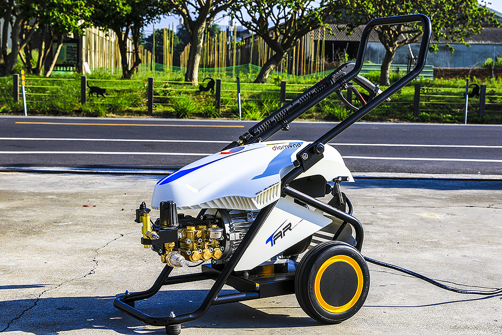 台灣農機行|高壓清洗機TAR12/120M1