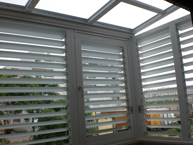 百葉窗