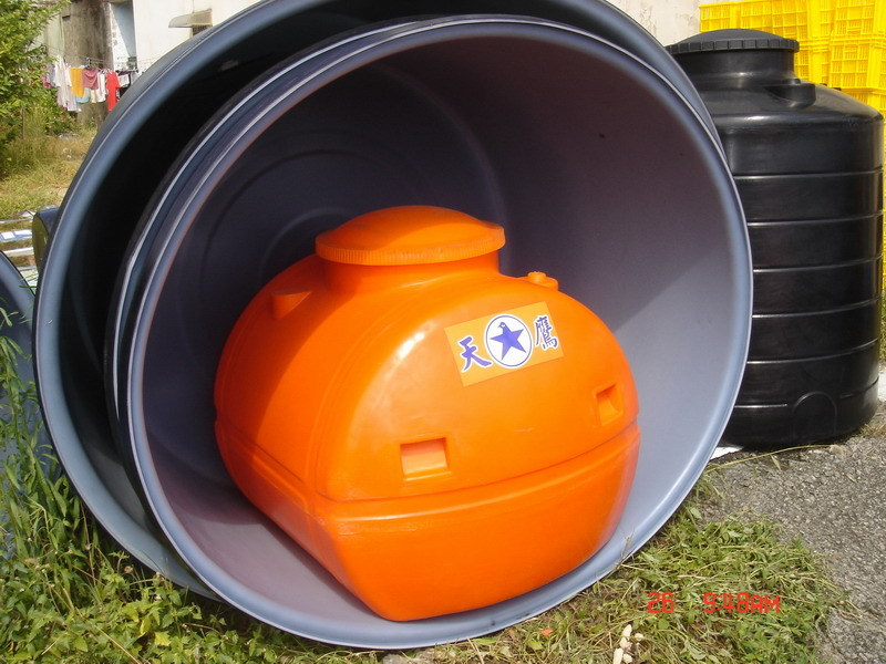 塑膠桶