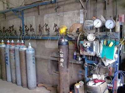 氬氣灌裝及儲存區1