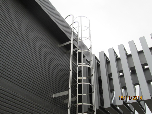 林口住宅案爬梯及滑動式水箱蓋01