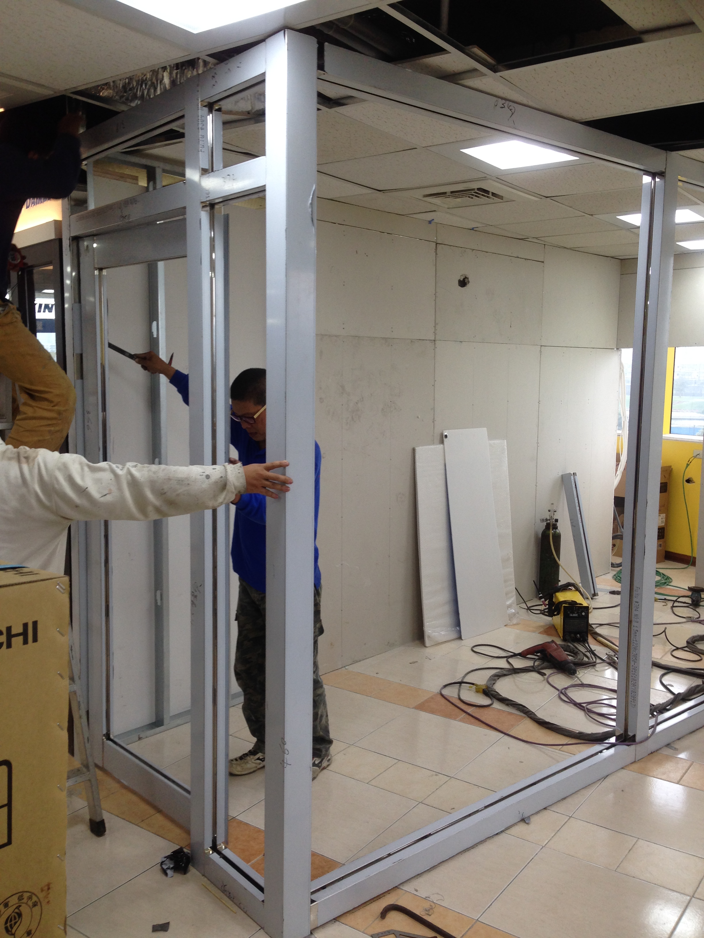 內湖賣場玻璃門03