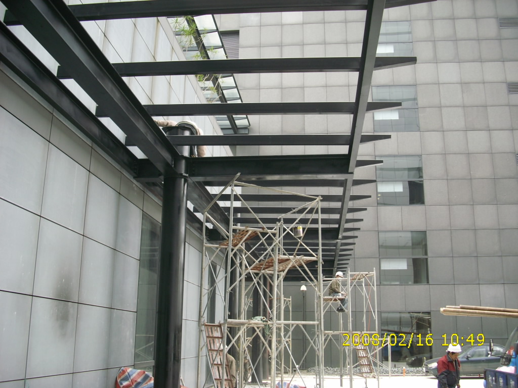 內湖電視台鋼構雨遮01