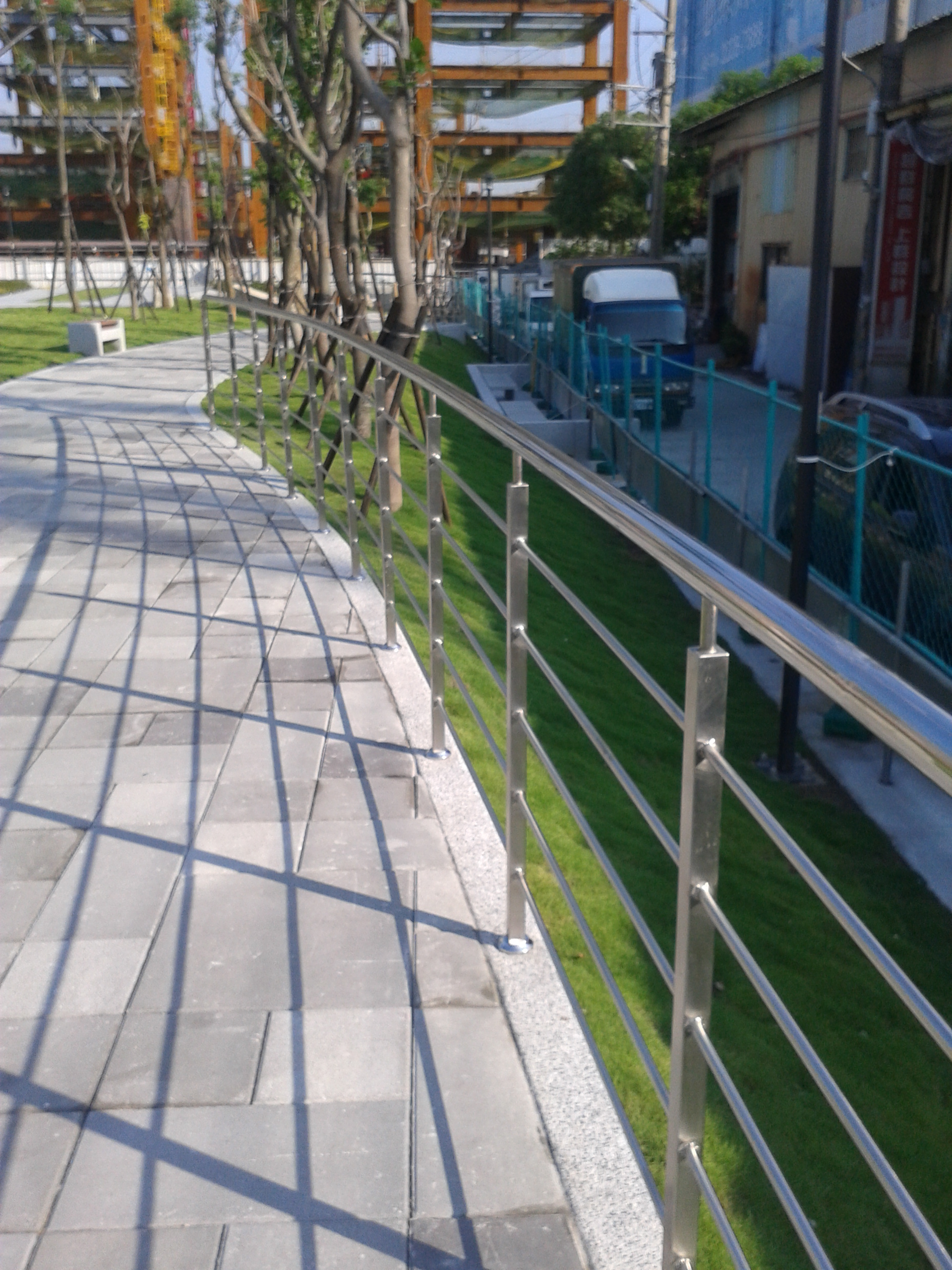 中和公園案欄杆04