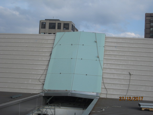 捷運車站天窗不銹鋼包板05