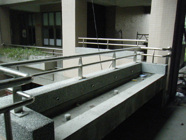 新莊國小案欄杆03