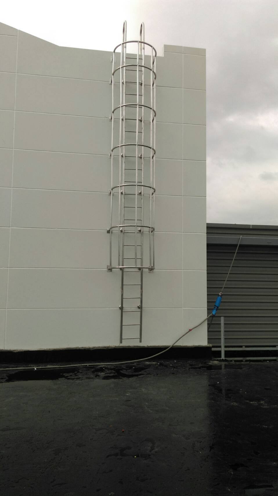 永運案爬梯及水箱蓋01