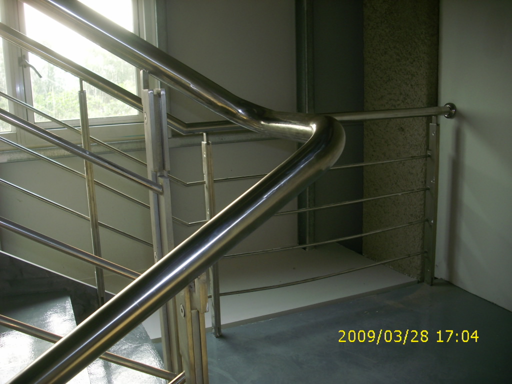 雲林科技廠扶手03