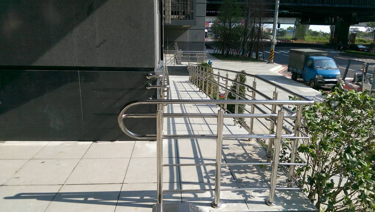 林口住宅案欄杆01