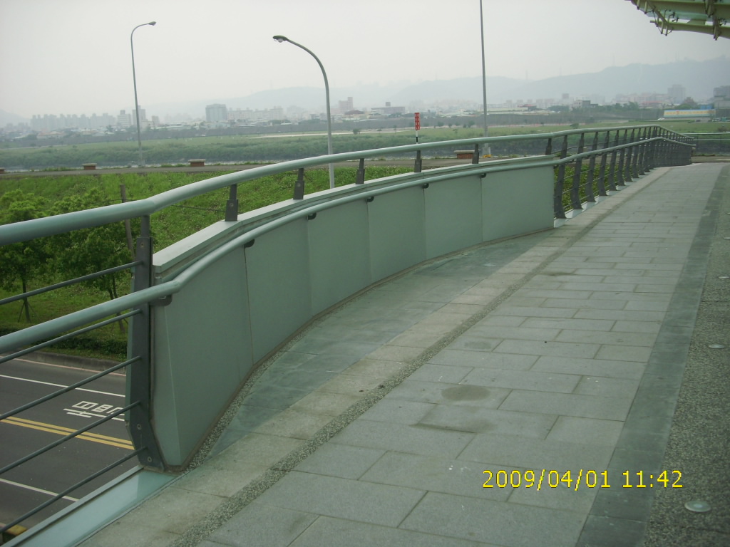 板橋空橋鋁包板05