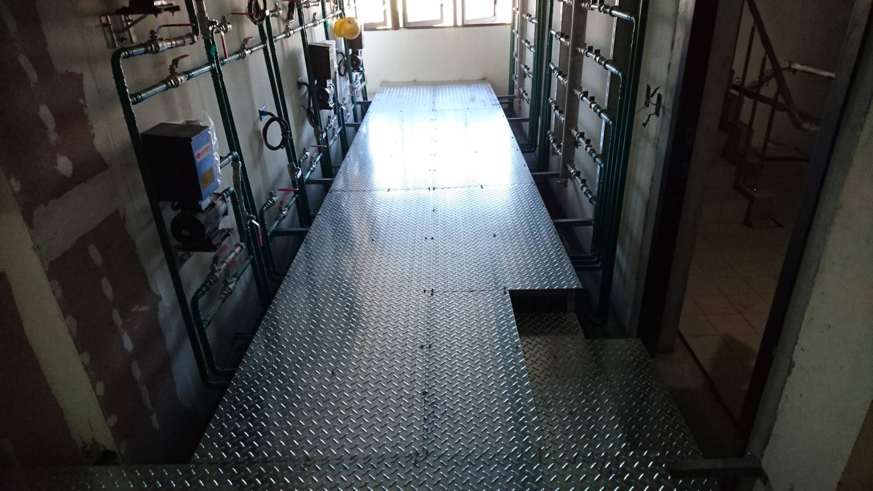 新莊住宅高架踏板03