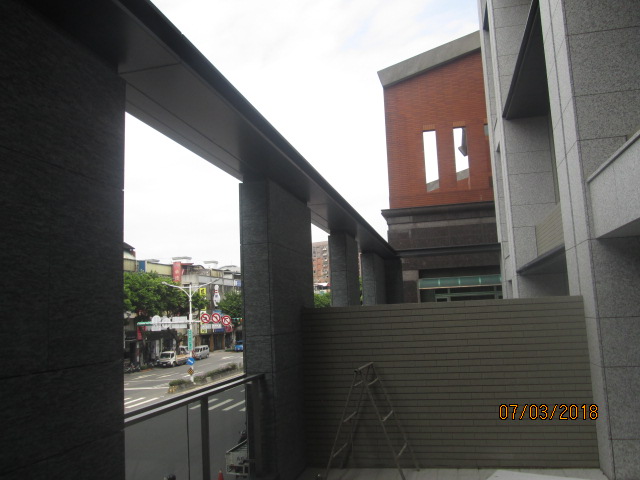 北市住宅露台鋁包板04