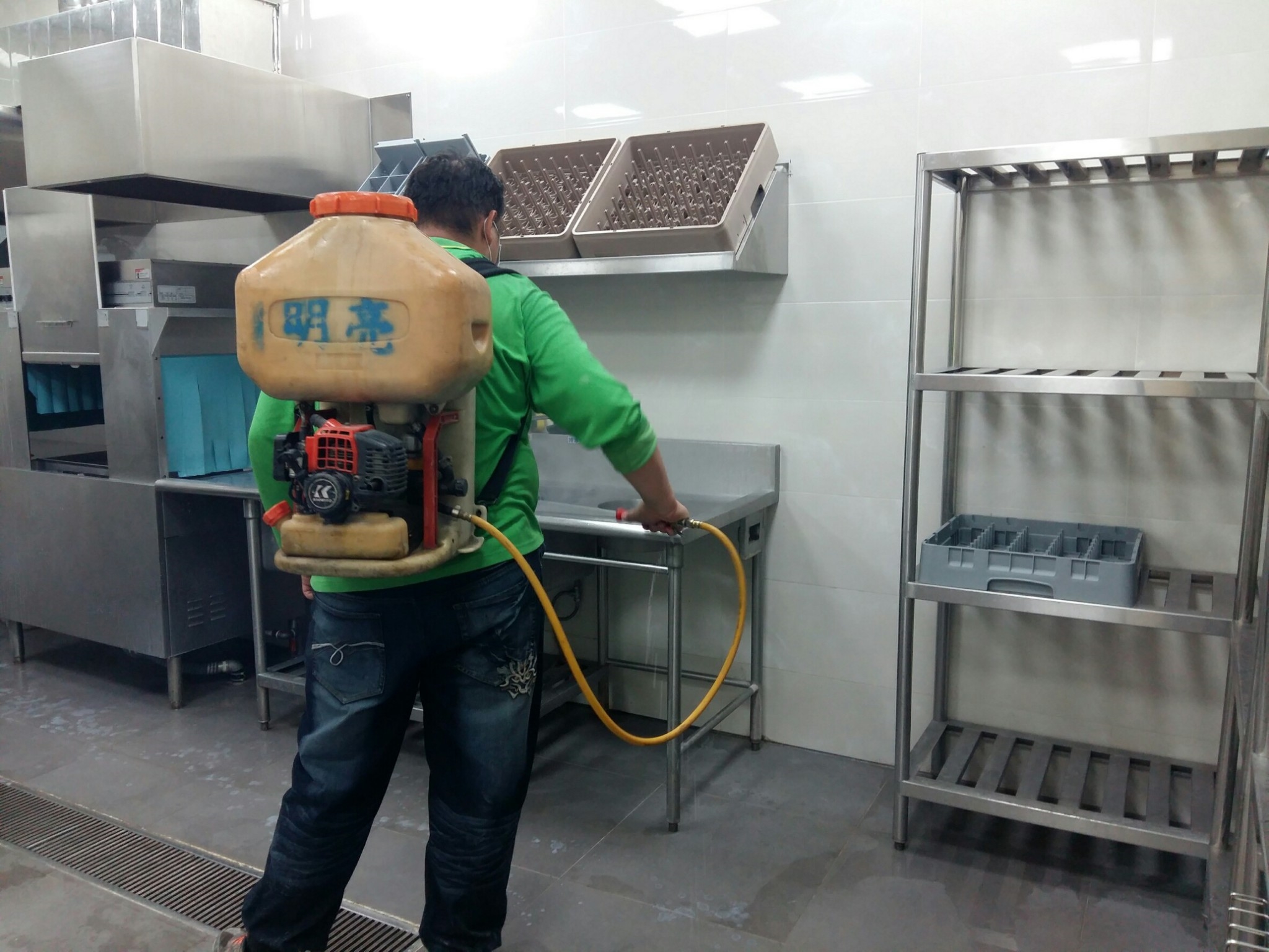 餐廳廚房除蟲消毒