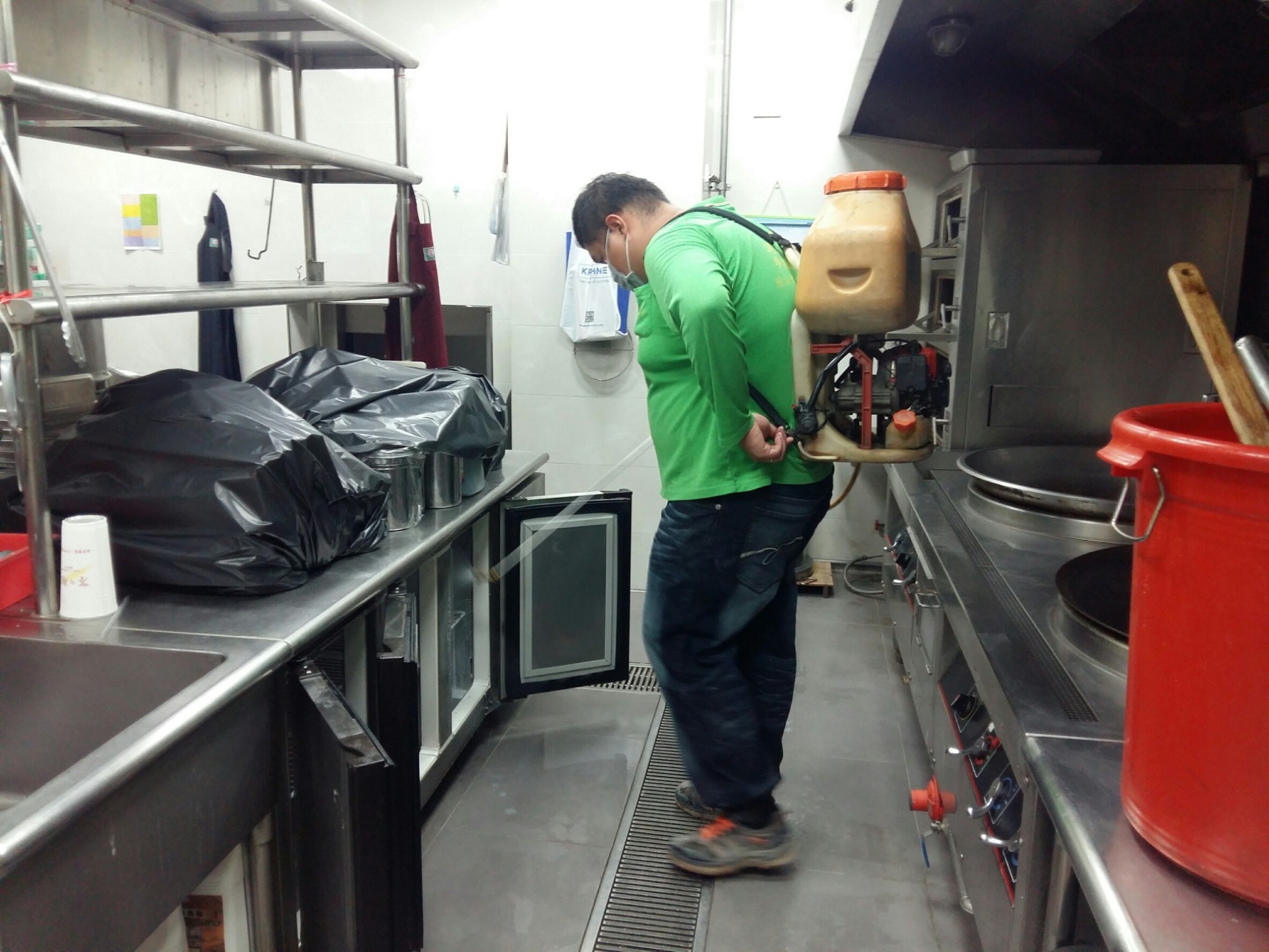 餐廳廚房除蟲消毒