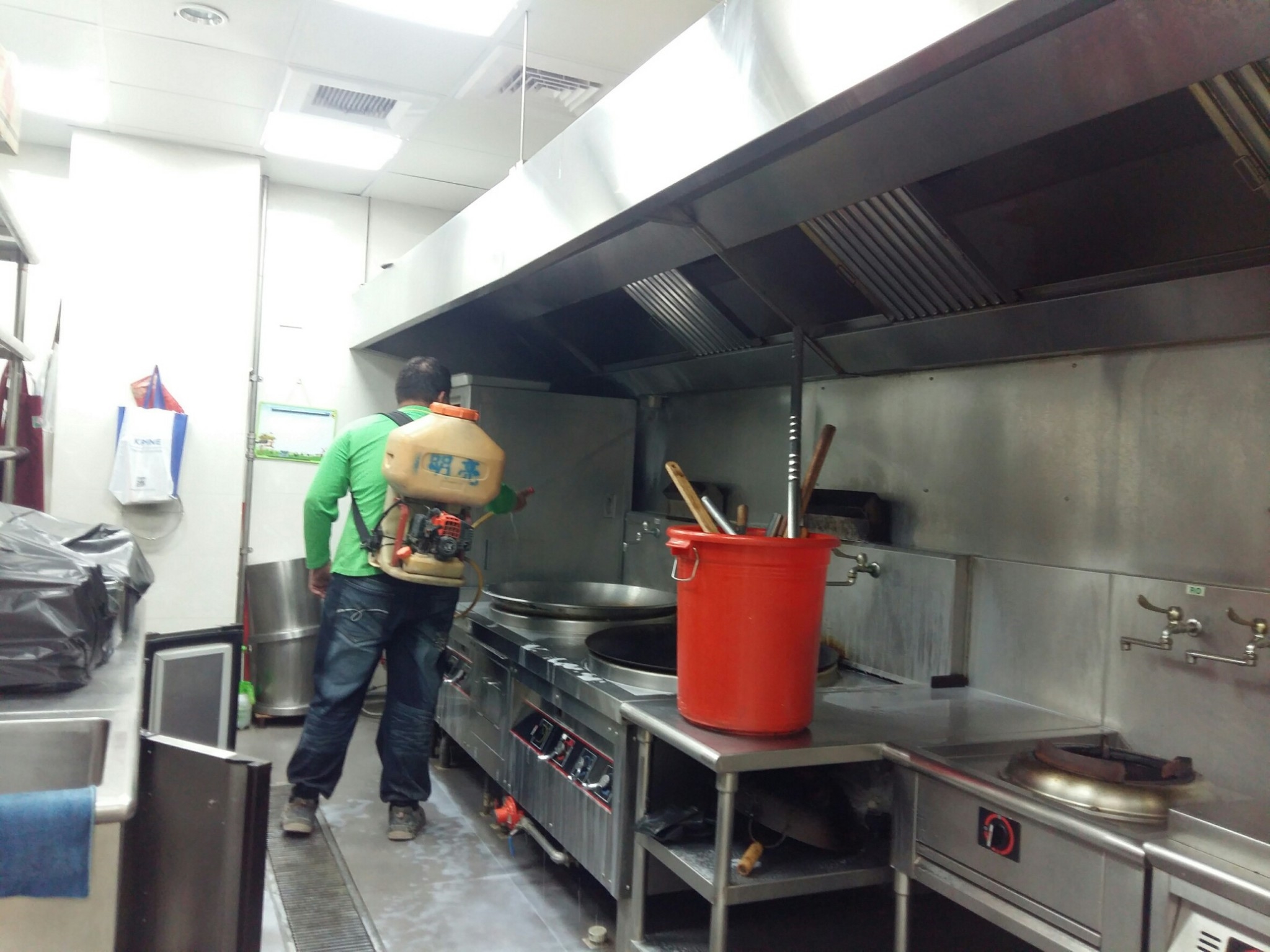 餐廳廚房除蟲消毒