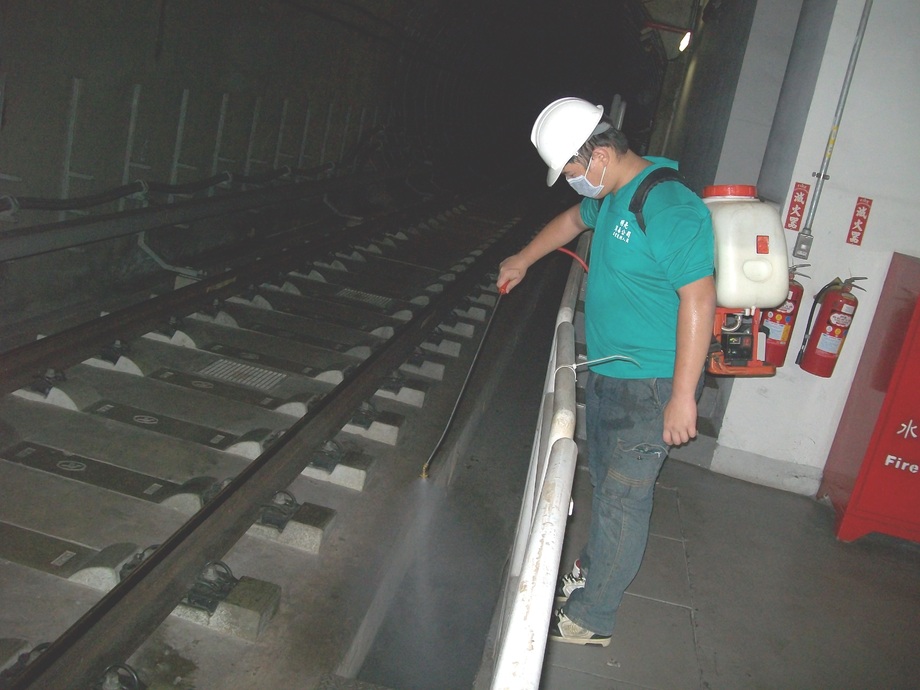 高雄捷運環境消毒